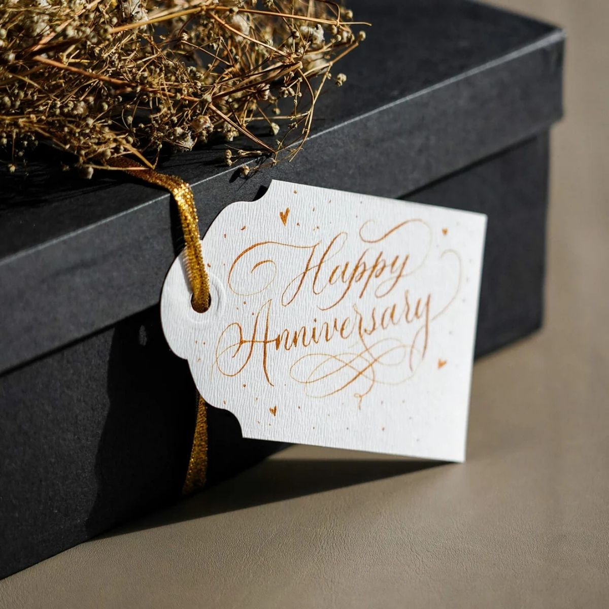 Custom Printed Swing Tags: A Comprehensive Guide to Perfect Branding