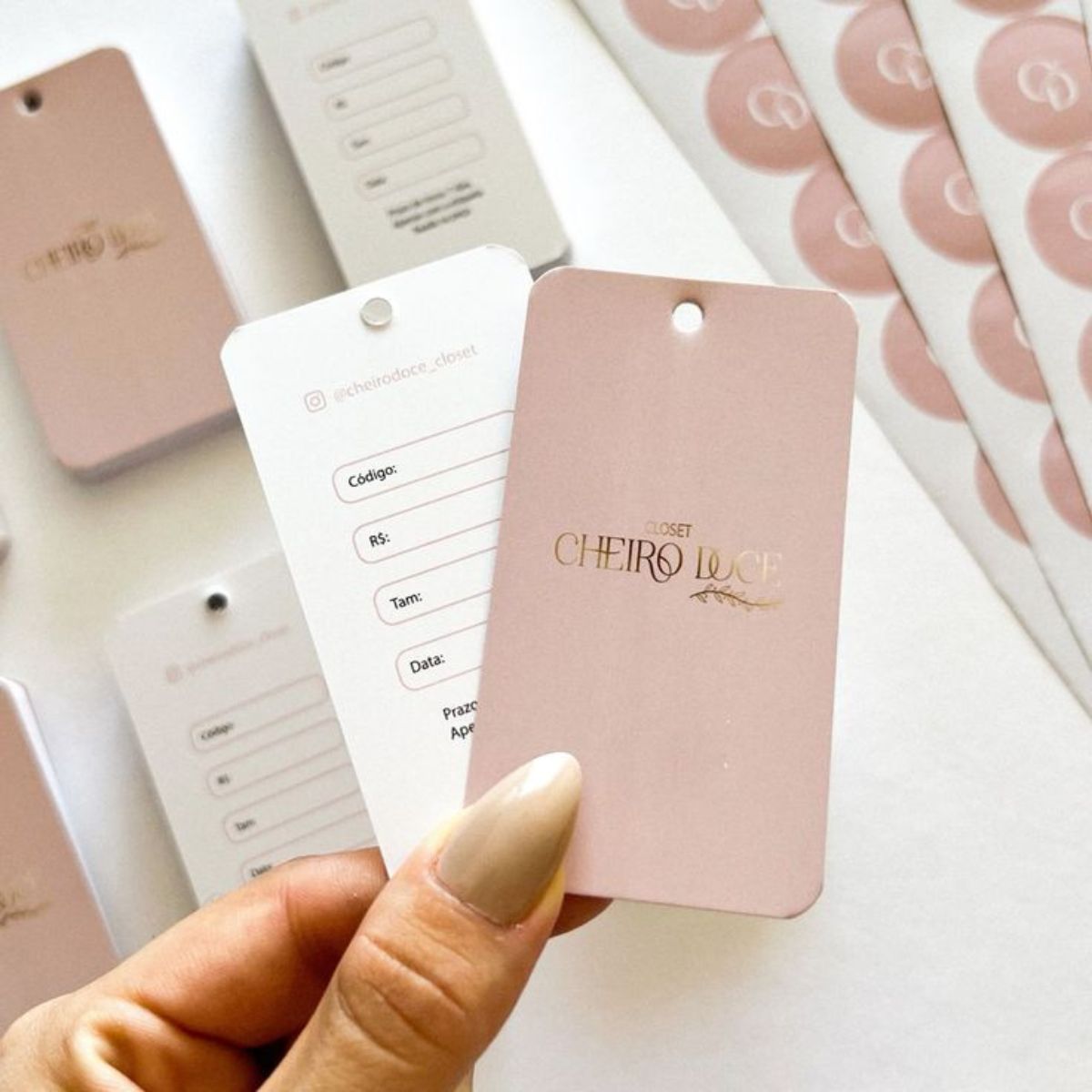 Expert Advice on Custom Hair Serum Tags | Swing Tags Co UK