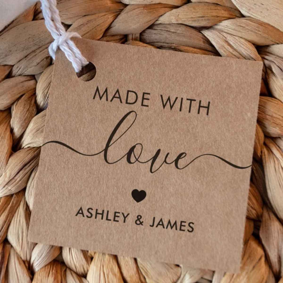 Everything You Need to Know About Custom Printed Swing Tags