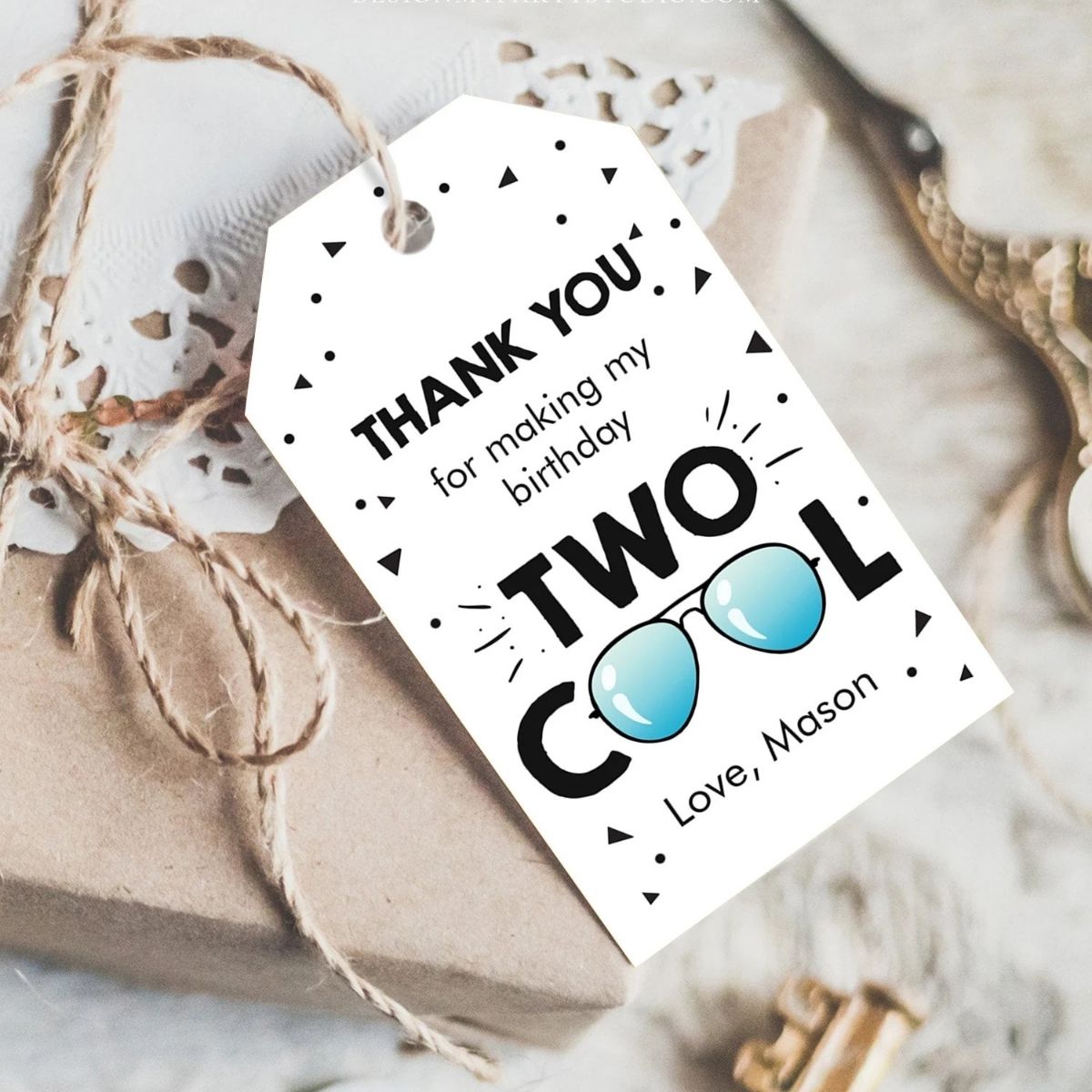 Maximizing the Impact of Custom Printed Swing Tags