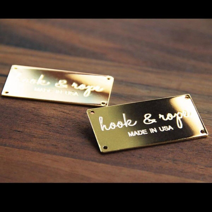 Metallic Finish Tags