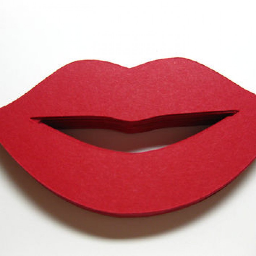 Die Cut Lips Tags